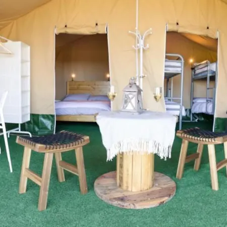 Glamping Safari Style ラグジュアリーテント *