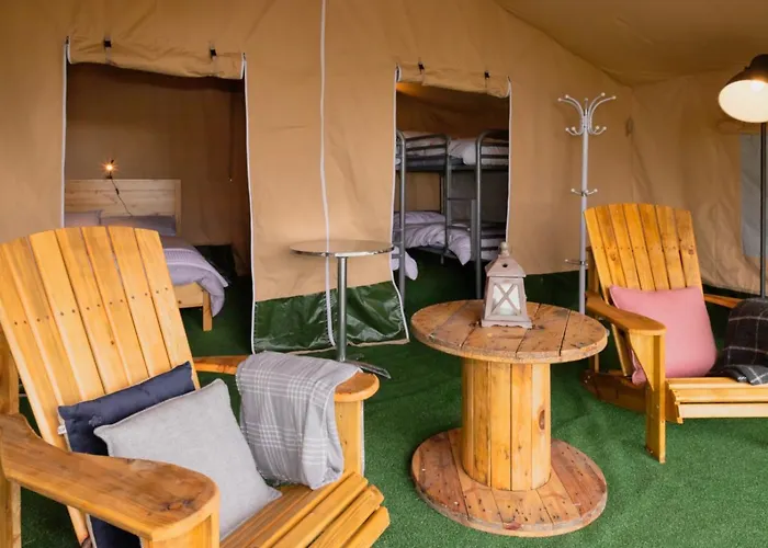 Glamping Safari Style Luxussátor